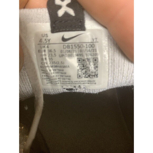 Nike Air Vapormax 2021 Flyknit (GS) Women's 6/Youth 4.5 DB1550 100 - Picture 7 of 9